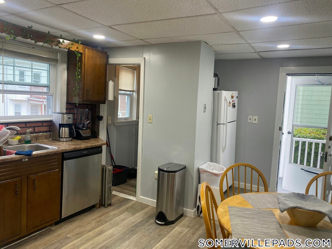 Foto principal - 117 Hillsdale Rd