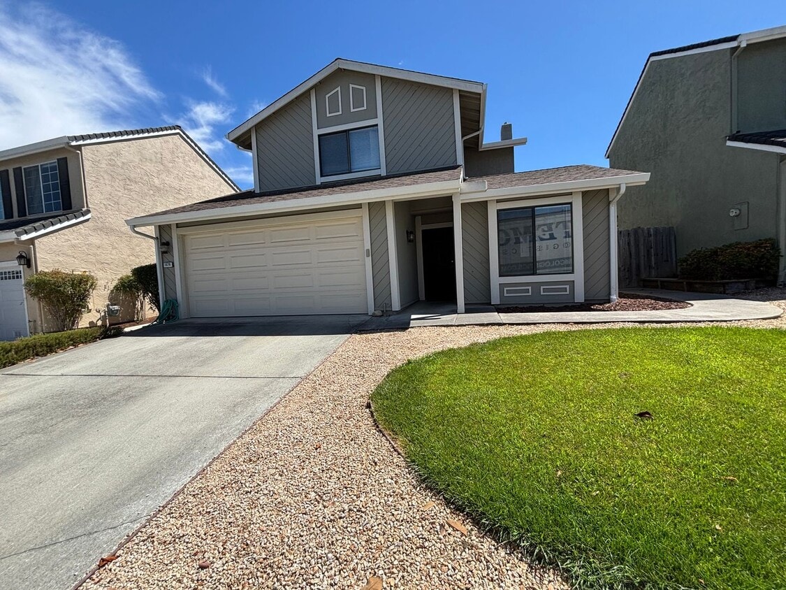 Primary Photo - Spacious 4-Bedroom Home with Community Poo...