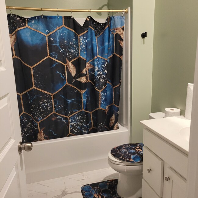 Building Photo - 201 Denham St