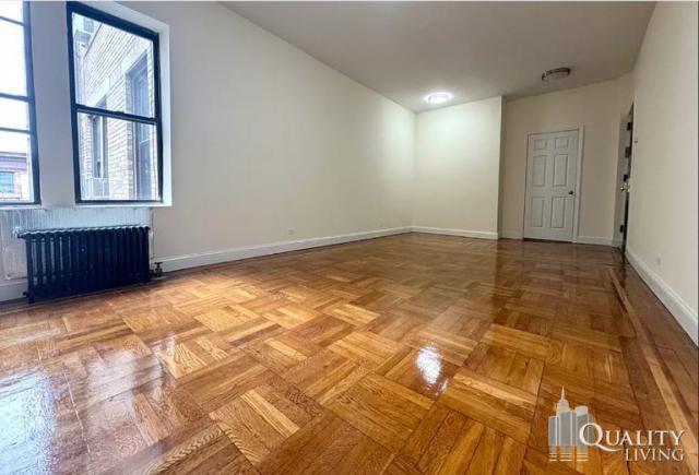 Foto principal - 0 bedroom in New York NY 10033