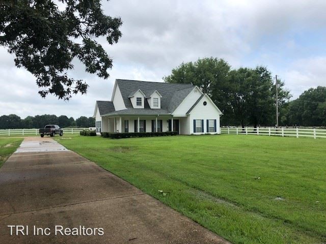 Primary Photo - 3 br, 2.5 bath House - 1340 Red Oak Road