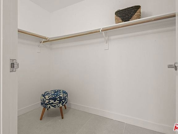 Foto del edificio - 1130 Flower St