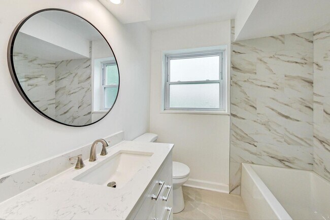 Building Photo - 3333 Church St