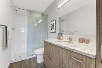 Building Photo - Edgeway Townhomes