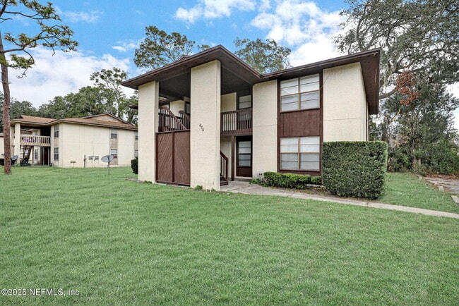 Building Photo - 475 Crabapple Ct