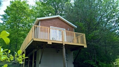 Building Photo - 2719 Old Harriman Hwy