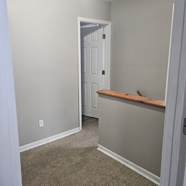 Building Photo - Coming Soon! Charming 3-Bedroom Home in Wa...