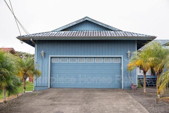 Building Photo - 64-5279-5279 Kipahele St