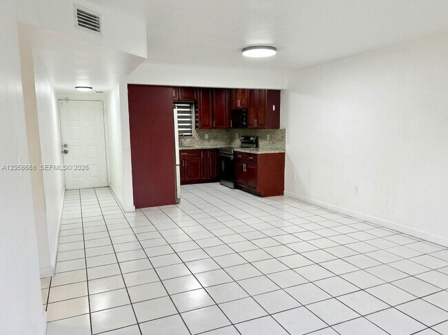 Foto del edificio - 2925 W 80th St