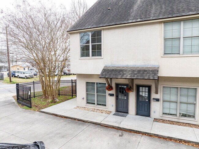 Unidad cerrada - 1402 Jefferson St