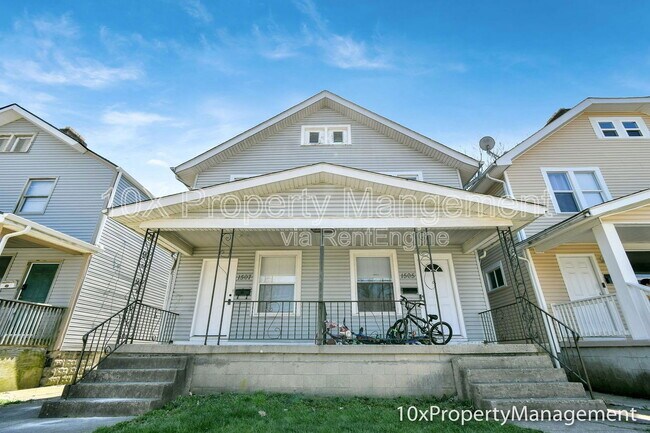 Building Photo - 1507 Duxberry Ave