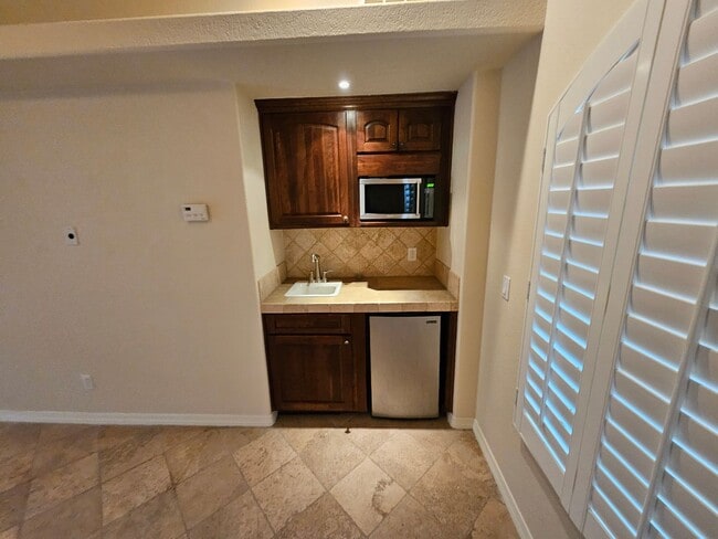 Foto del edificio - Located at Los Lagos on the Water Custom 2 Bedroom Home