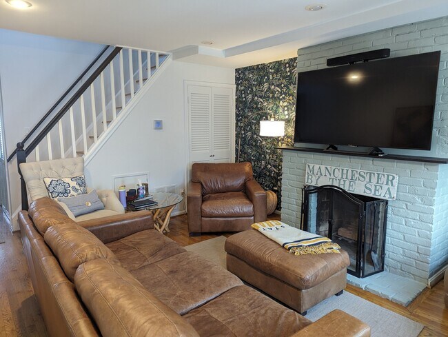 Foto del edificio - 726 6th St NE