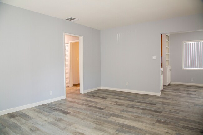 Foto del edificio - 245 N Kenilworth Ave