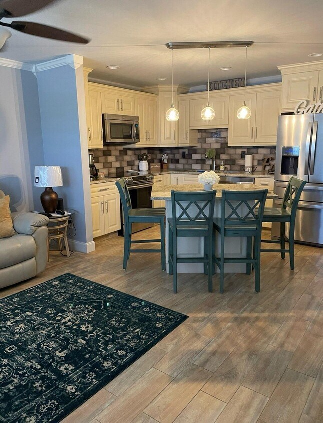 Foto principal - 329 Andover M