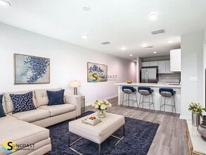 Building Photo - 3821 SW 43rd Ct