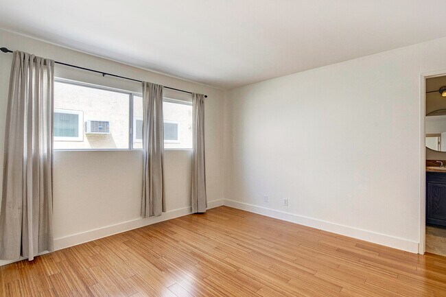 Foto del edificio - 2884 Sawtelle Blvd
