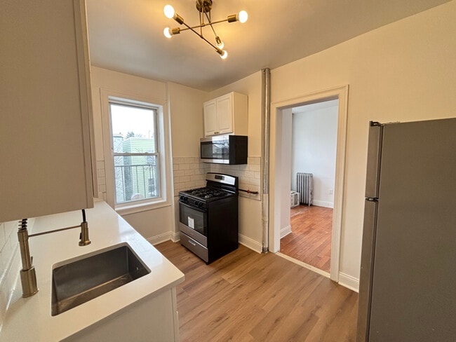 Photo - 220 51st St Apartment