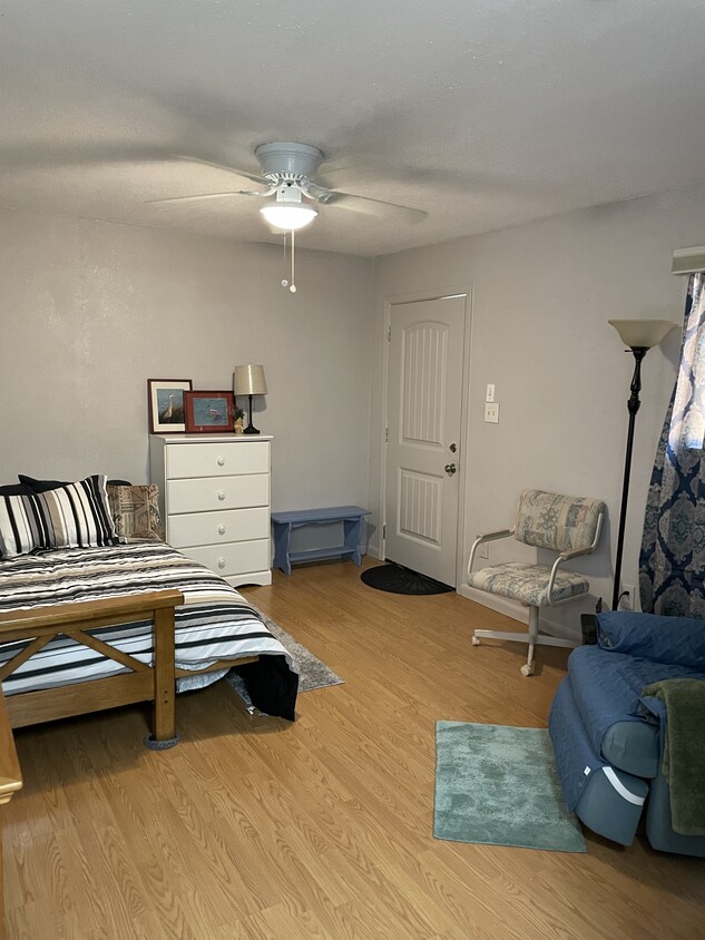 Bedroom - 3711 Malek Ln