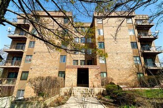 Building Photo - 430 Walnut Creek Rd