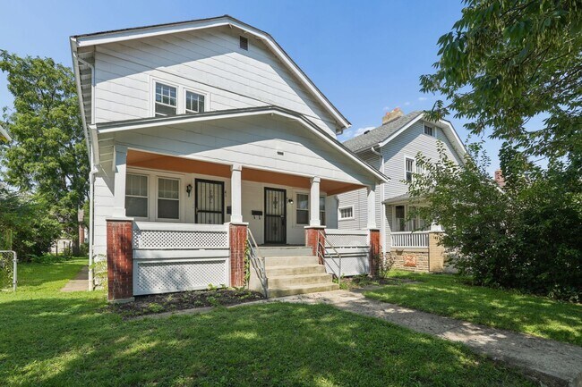 Building Photo - 41-43 N Huron Ave