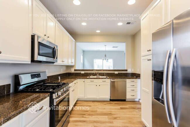 Foto del edificio - 16424 E 97th Ave