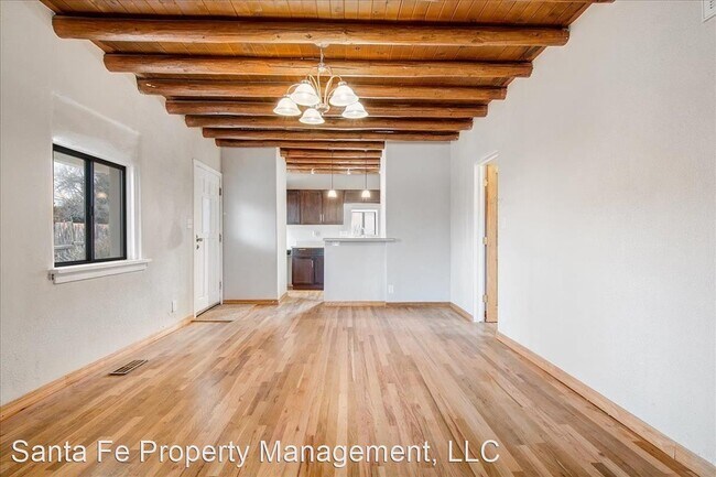 Foto del edificio - 2 br, 1 bath House - 704 Kathryn Avenue