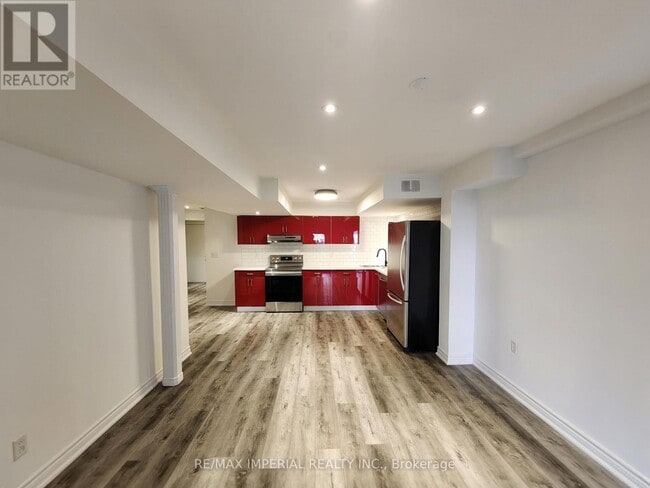 Building Photo - 9 Caramel Crescent