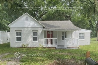 Building Photo - 4209 N Downing Ave