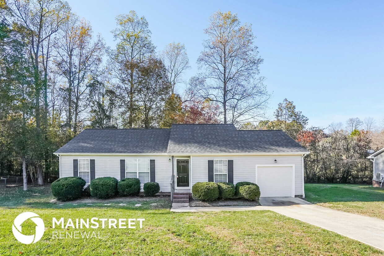 Primary Photo - 4105 Summitview Dr