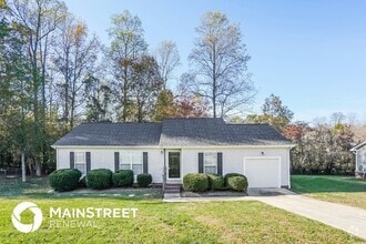 Building Photo - 4105 Summitview Dr