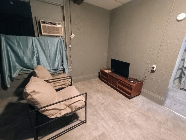 Foto del edificio - 9 Nutt Ave