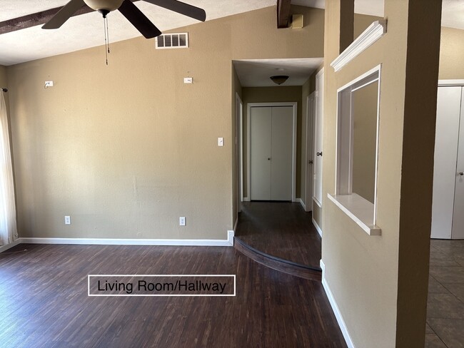 Living Room - 1510 Luray Dr