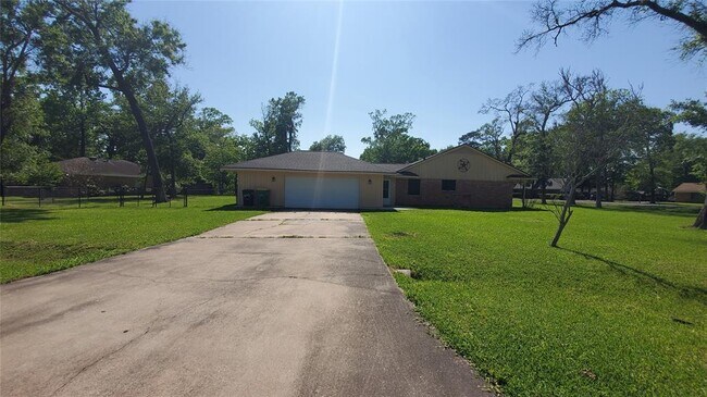 Building Photo - 435 Rollingwood St