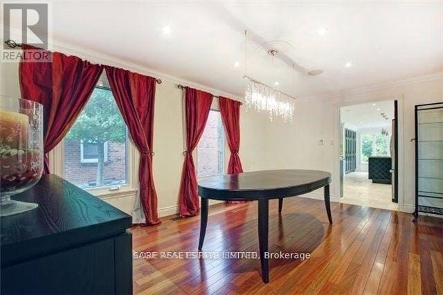 Building Photo - 310 Hidden Trail