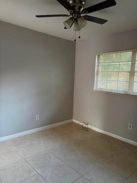 Building Photo - 5793 Oleander Dr