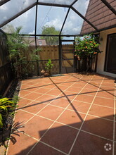Building Photo - 7586 Courtyard Run E