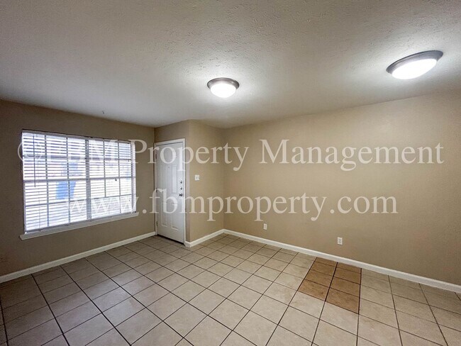 Foto del edificio - 1211 Old Bardwell Rd