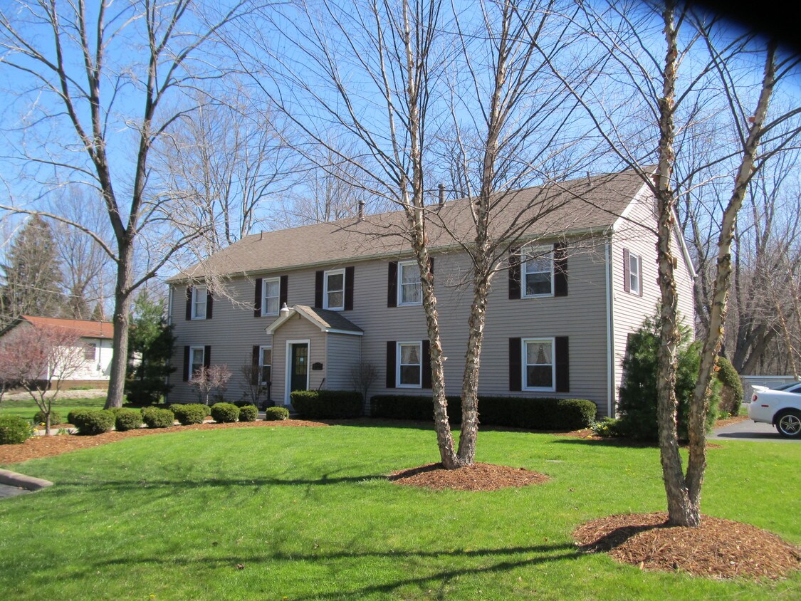 Foto principal - 1727 Stillwagon Rd SE