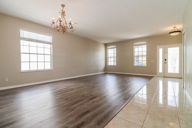 Foto del edificio - 10445 Meadow Spring Dr