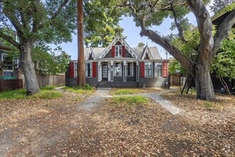 Building Photo - 1238 Versailles Ave