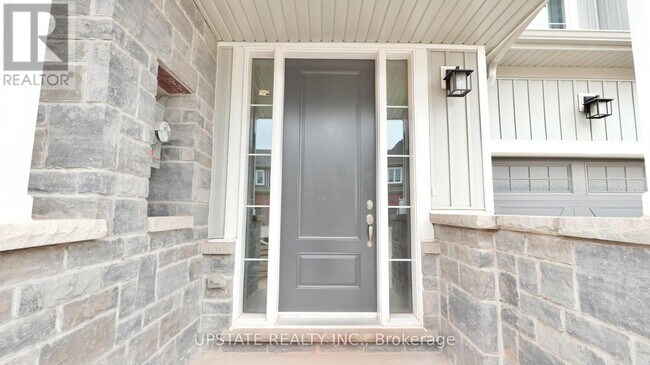 Photo du bâtiment - 155 Sanders Rd