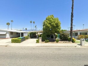 Building Photo - 780 S Lyon Ave