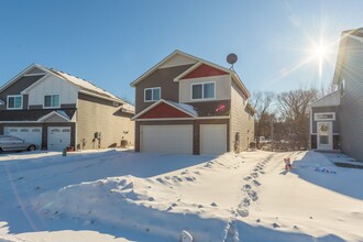 Building Photo - 30516 Revere Ave