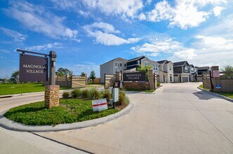 Building Photo - 9821 Prairie Garden Ln