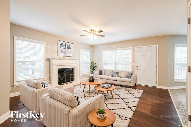 Foto del edificio - 1520 Maplewood Ct