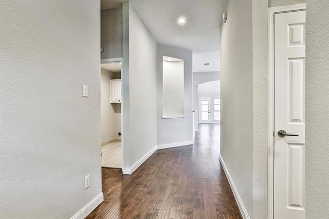 Foto del edificio - 4801 Baton Rouge Blvd