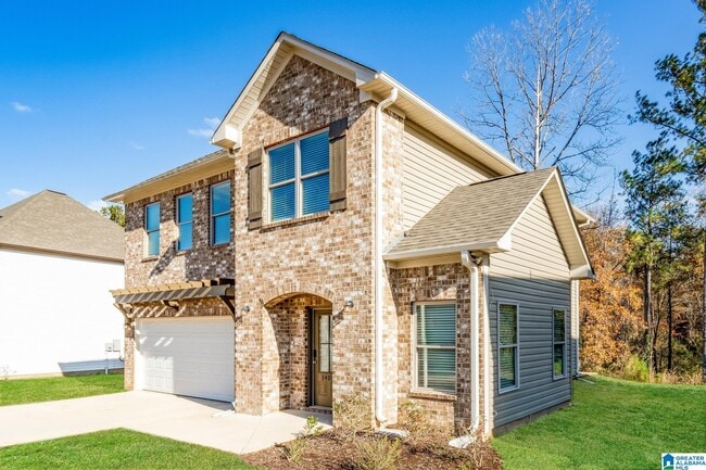 Building Photo - 1405 Brookhaven Dr