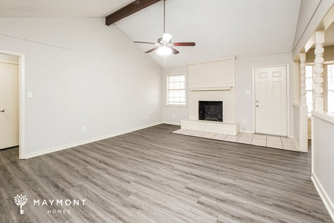 Building Photo - 126 Oak Hill Pl