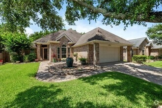 Building Photo - 2723 Shelby Dr